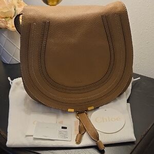 Chloe Marcie Medium Crossbody, Color Nut.